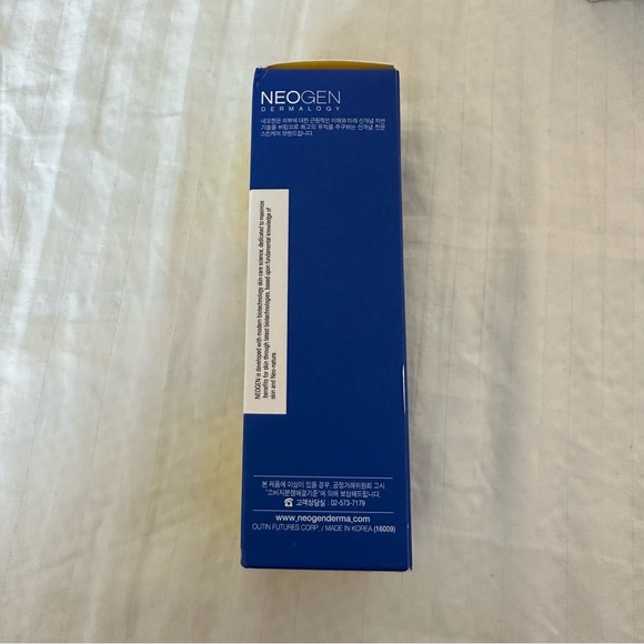 BNIB Neogen White Truffle Serum in Oil Drop - Picture 2 of 4